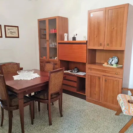Appartamento vicino alla Basilica di Bonaria Appartamento *